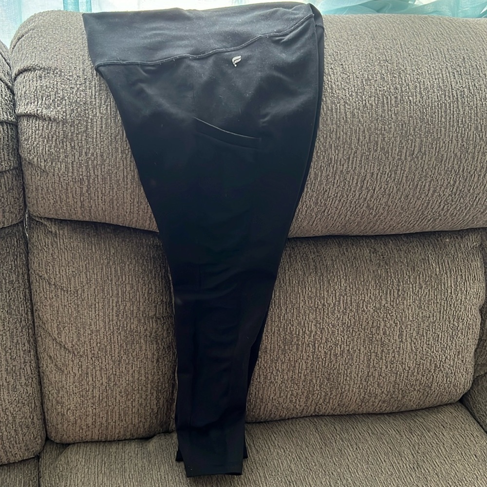 Black Fabletics Power Hold capri leggings with pockets & mesh detail. Size:Small